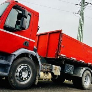 foto 18t tipper Renault Premium 4x2