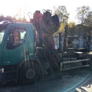 foto 6x4 metal waste EUR4 hook+ crane Renault + Epsilon E110